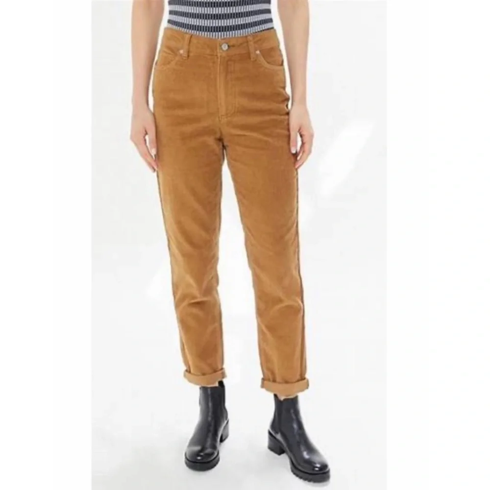 Urban Outfitters BDG Tan Mom High-Rise Corduroy Pant Size 25